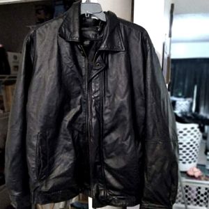 Covington leather bomber